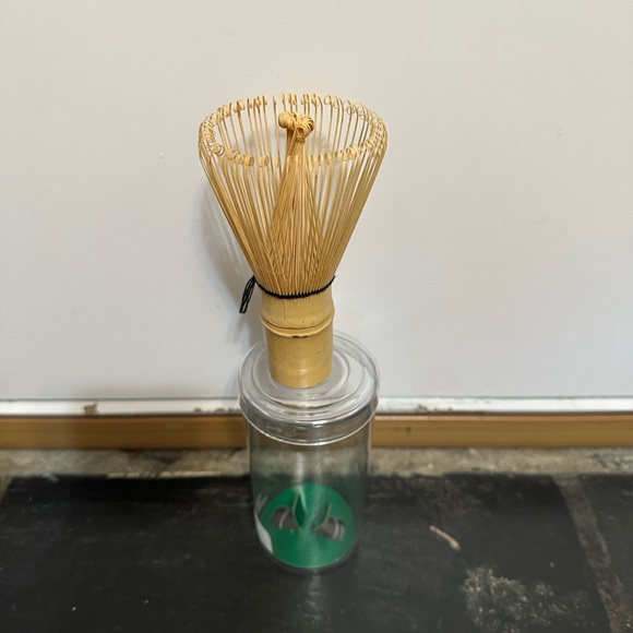Bamboo Matcha Whisk - Picture 5 of 6